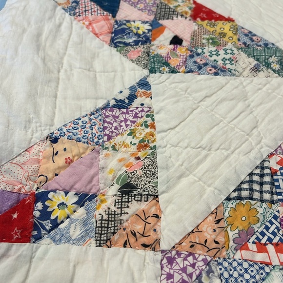 Vintage Americana Hand Quilted Patchwork Star Quilt - Multicolor - Picture 2 of 14